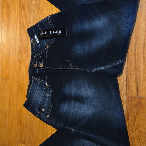 Revolution by revolt jeans - Picture 2 of 7